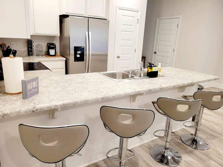 Brand New House In Pensacola,Ev Connector Available Apartment Exterior photo