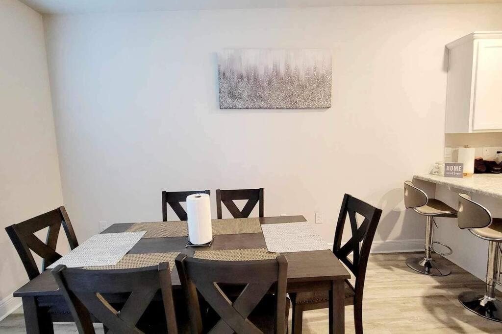 Brand New House In Pensacola,Ev Connector Available Apartment Exterior photo